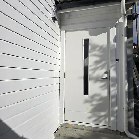 Modern With Garden And View Lägenhet