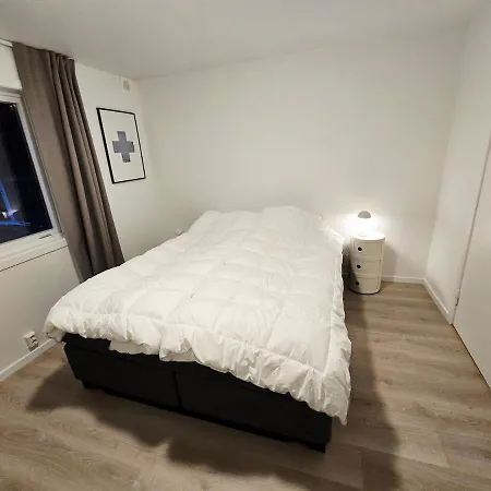 Modern With Garden And View Apartment